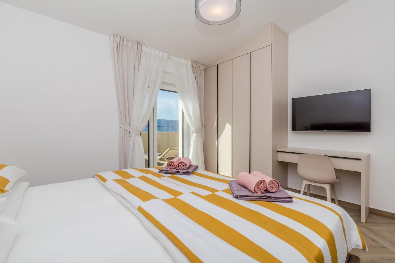Holiday House Villa Andro Pinezici  Bagian luar foto
