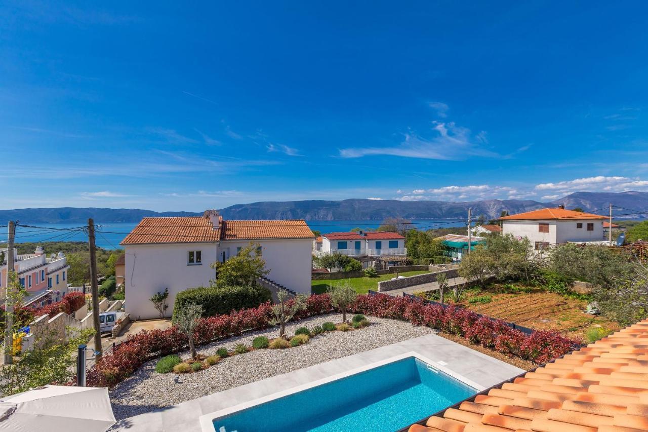 Holiday House Villa Andro Pinezici  Bagian luar foto